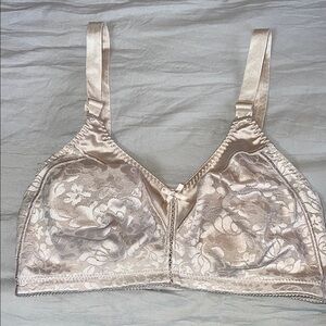 Bali Tan Wireless Bra Adjustable Straps‎